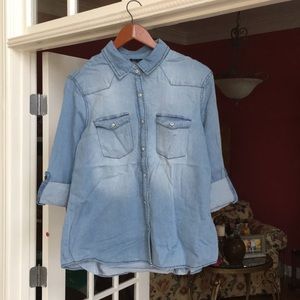 FashionNova, Chambray Button up, Size XL, NWT
